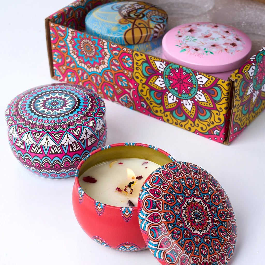 Doftljus i presentförpackning – 4-pack med blommiga aromer i vintage-stil