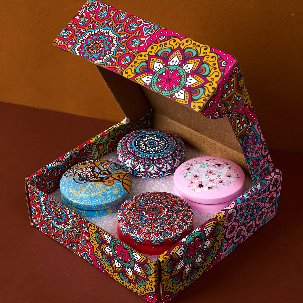 Doftljus i presentförpackning – 4-pack med blommiga aromer i vintage-stil